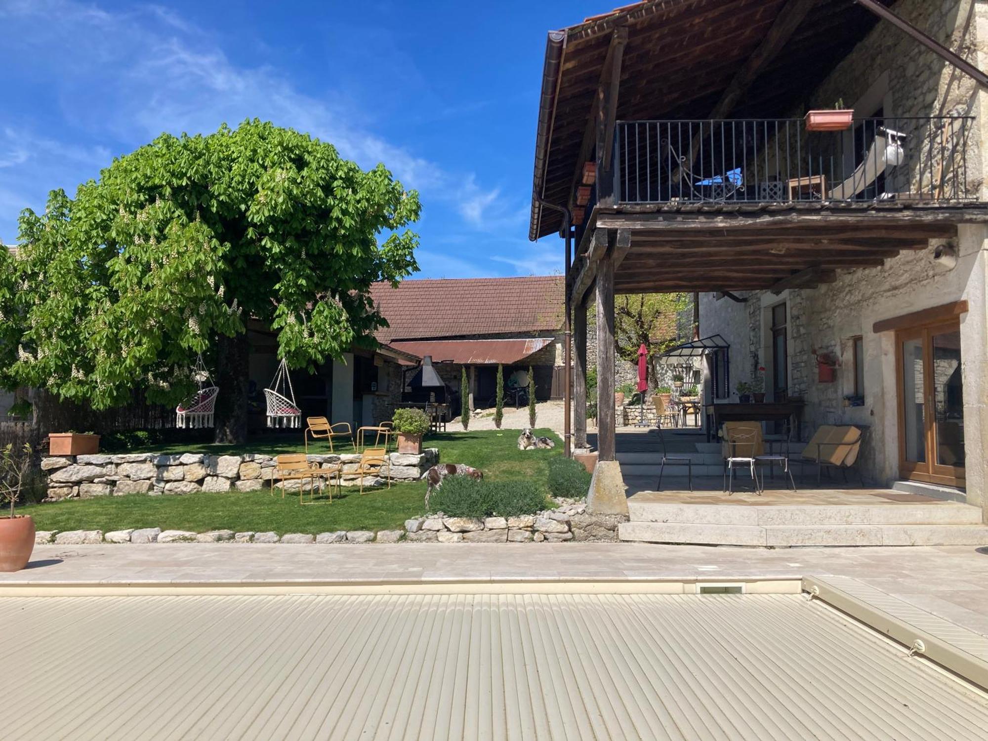Le Clos Bô-m Marignieu Exterior foto